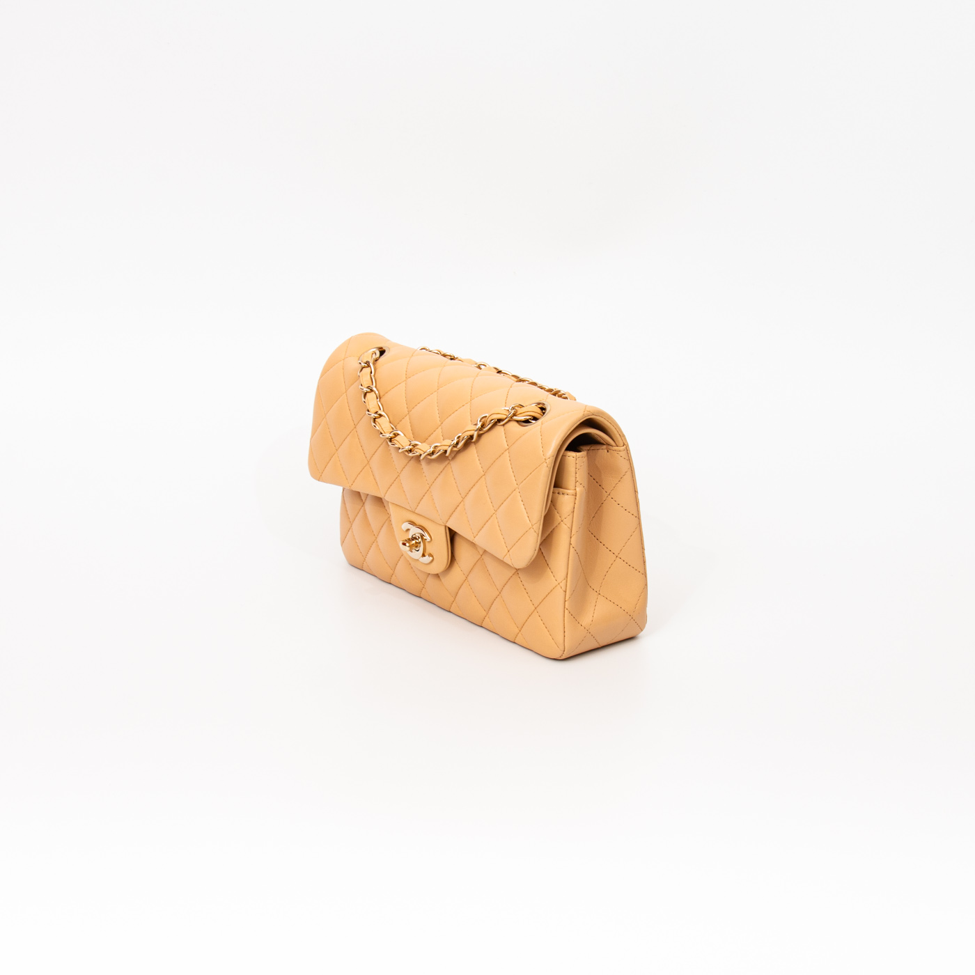 Chanel Timeless Lambskin Double Flap Handbag in Beige with Gold Hardware T4L7L6K5 – Image 3