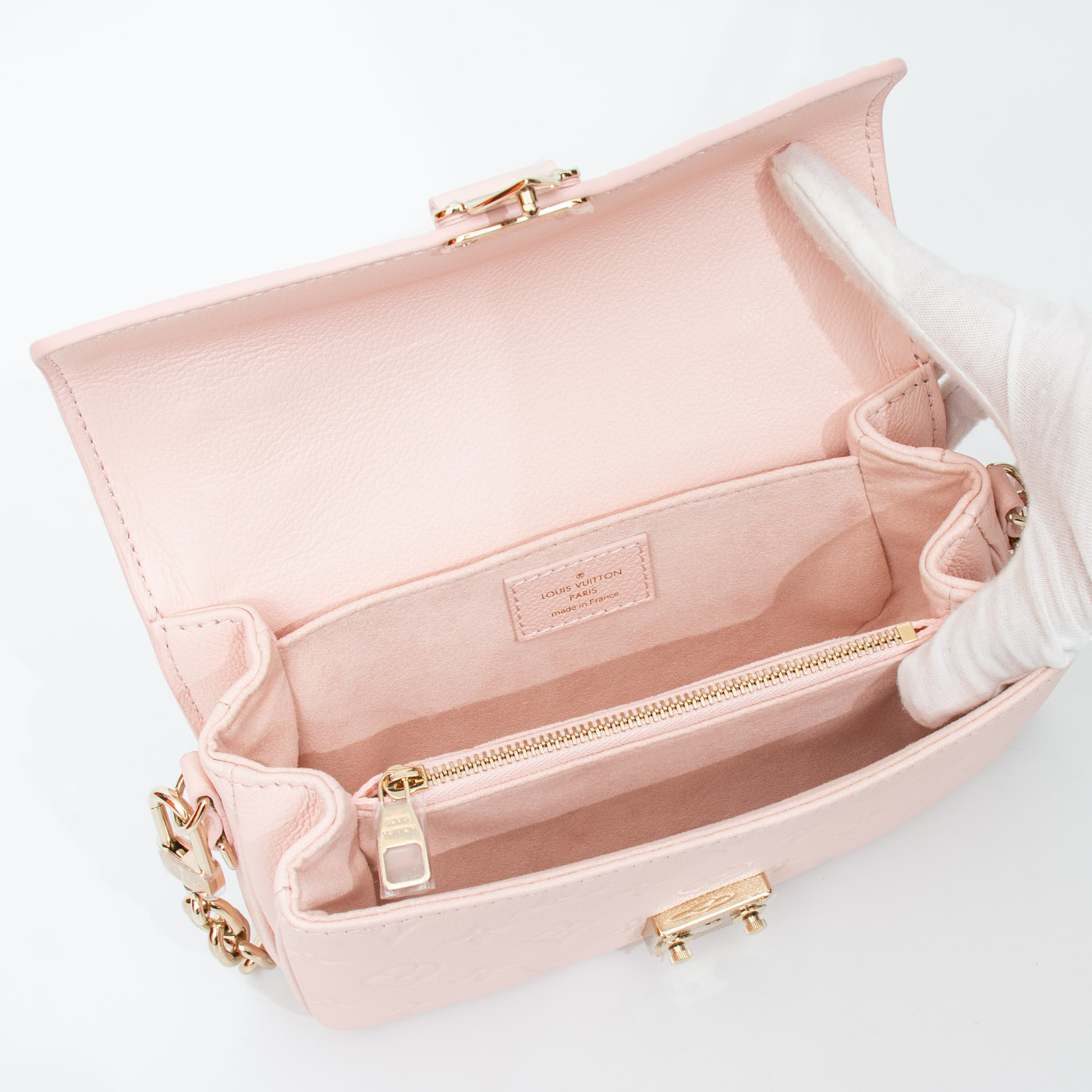 Louis Vuitton Metis East West Monogram Empreinte Cuir en Rose – Image 9