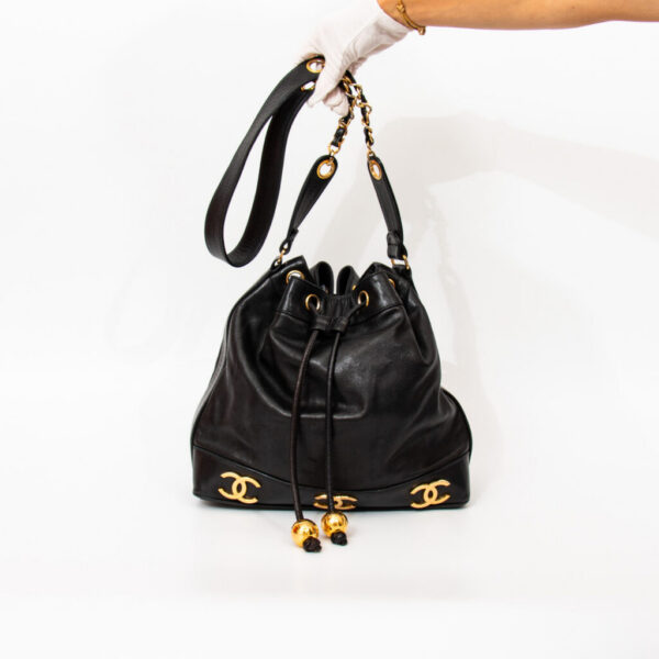 Chanel Handtasche Triple Coco Lambskin Schwarz Mit Goldener Hardware