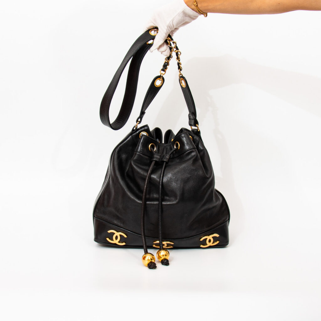 Chanel Handtasche Triple Coco Lambskin Schwarz Mit Goldener Hardware