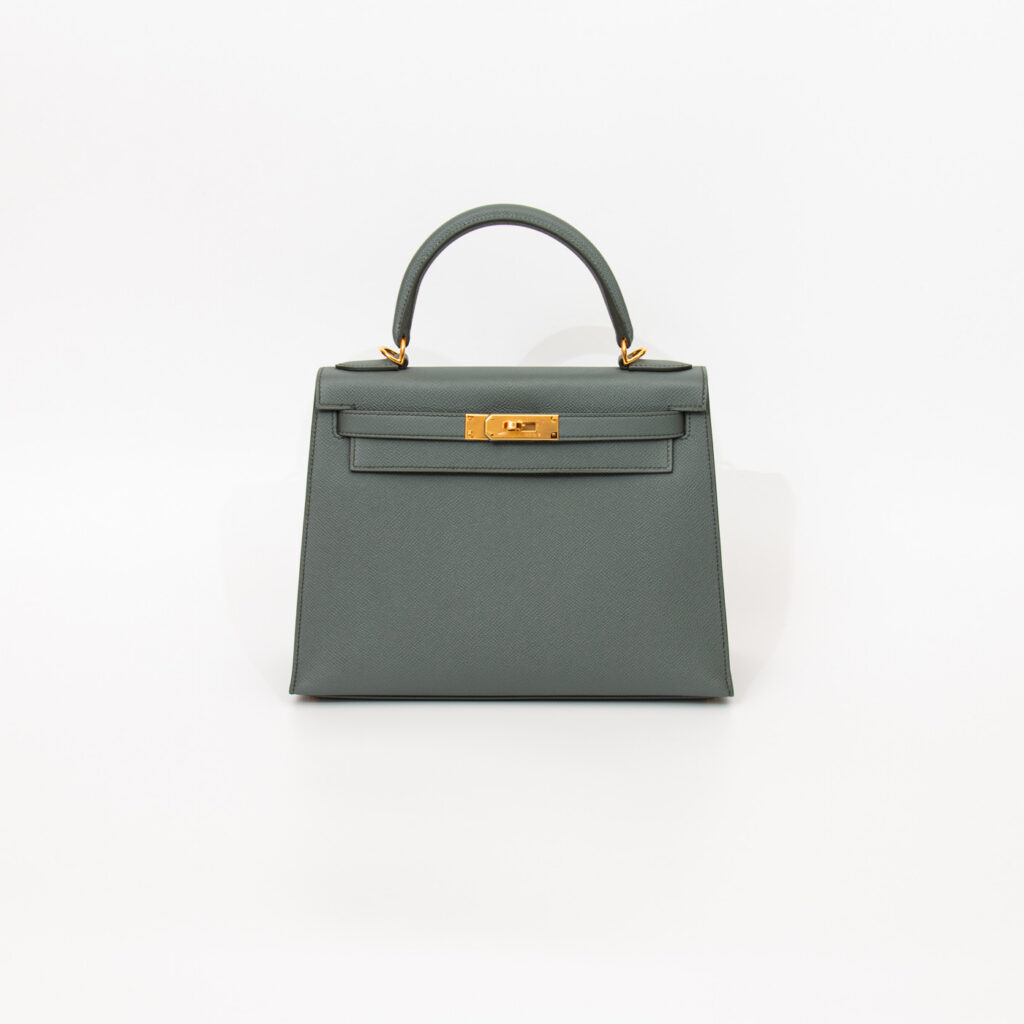 Hermès Tasche Kelly 28 Sellier Epsom Amande mit goldener Hardware 2019