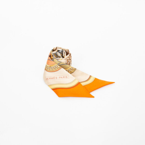 Hermès Twilly Grand Apparat Tuch Seide Orange