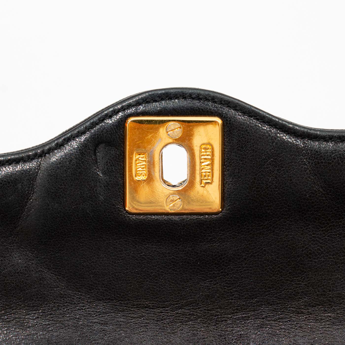 Bolso Chanel Timeless Double Flap mediano – Imagen 10