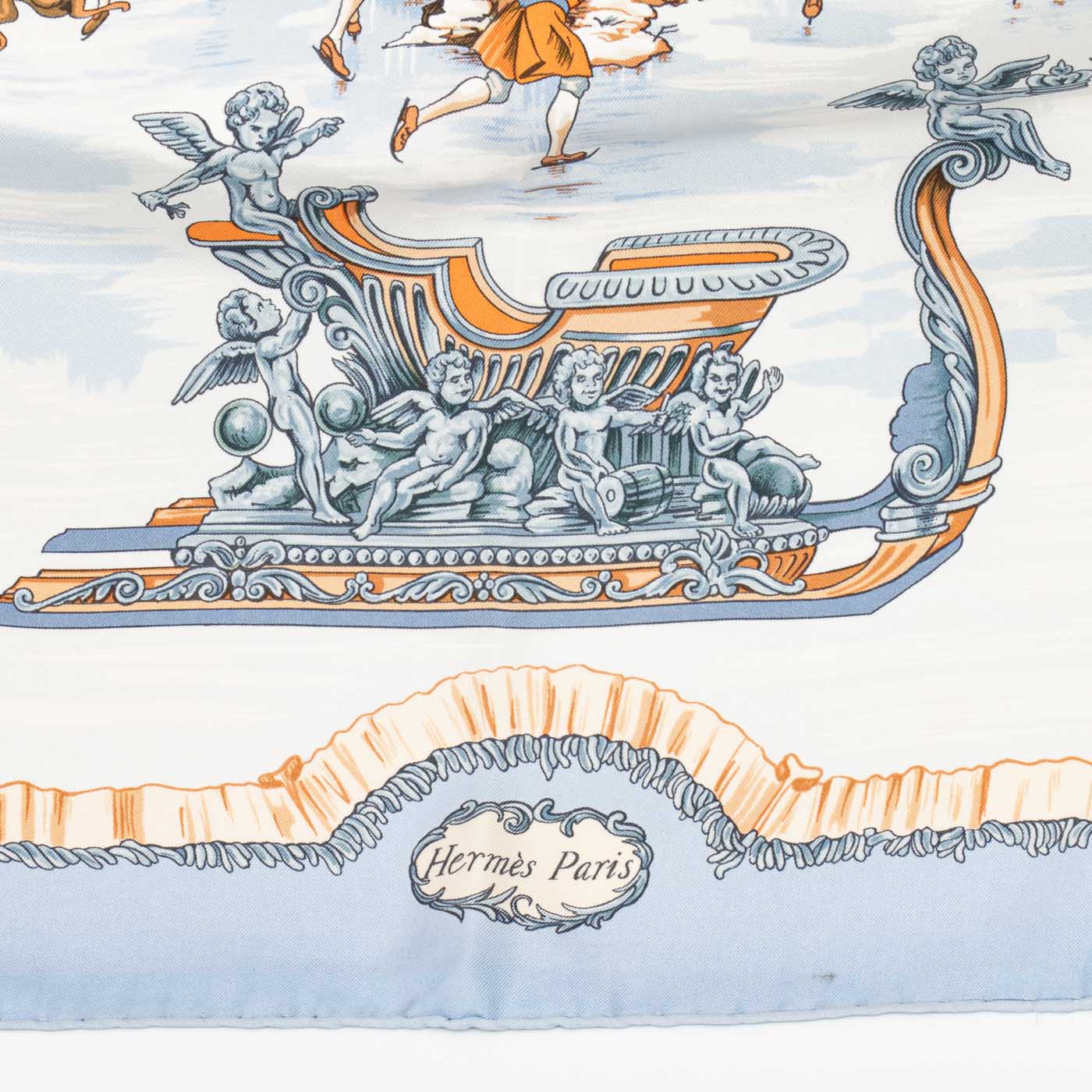Hermès Foulard En Soie Carré 90 Traineaux Et Glissades Bleu – Image 3