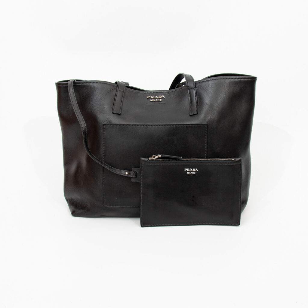 Prada Leder Tote Shopper City Calf in Schwarz