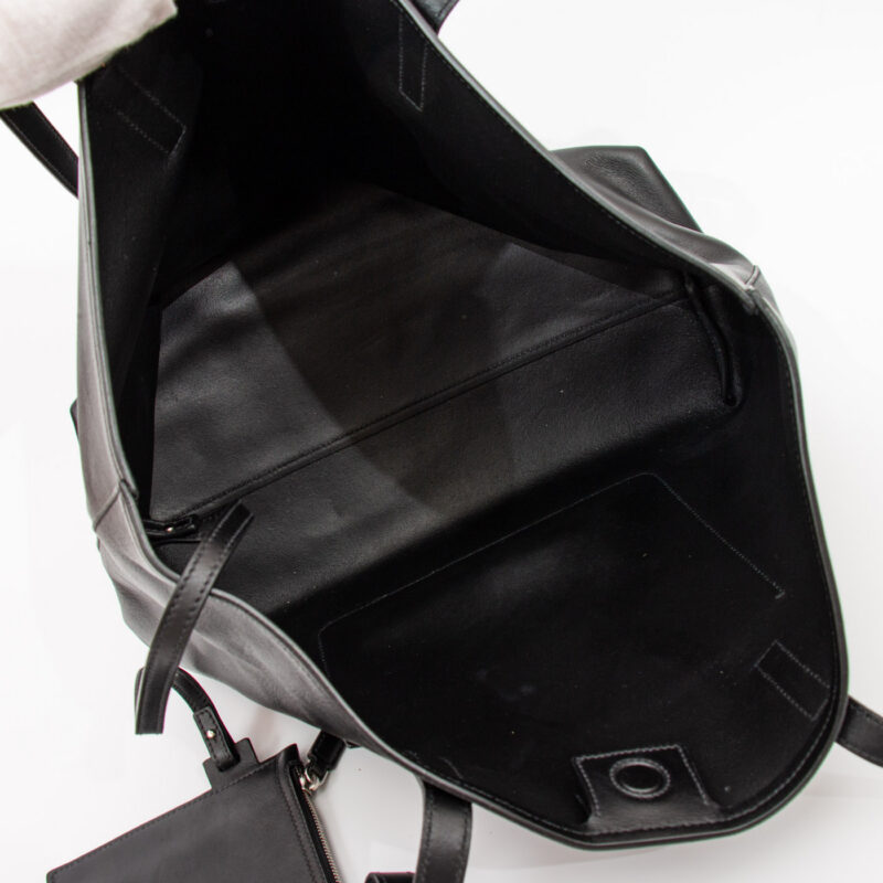 Prada Leder Tote Shopper City Calf in Schwarz – Bild 9