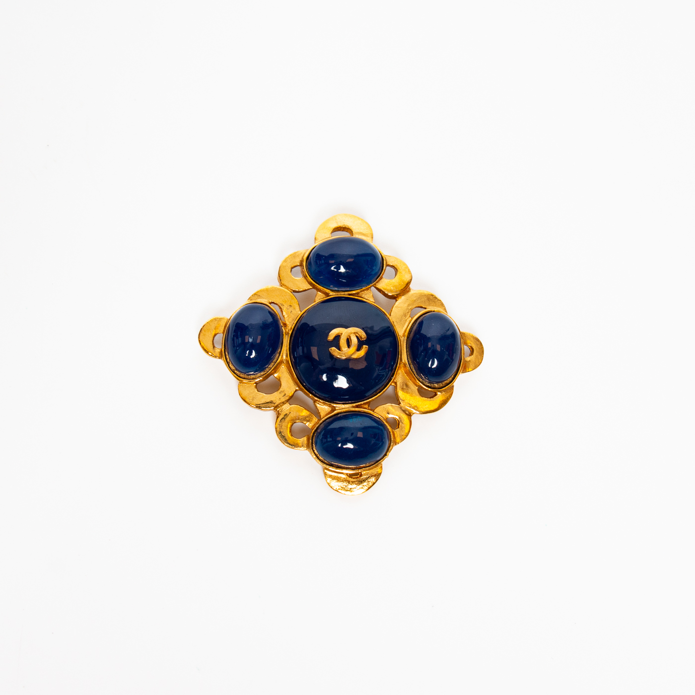 Chanel Blue Brooch with Gold-Tone Hardware – Image 1