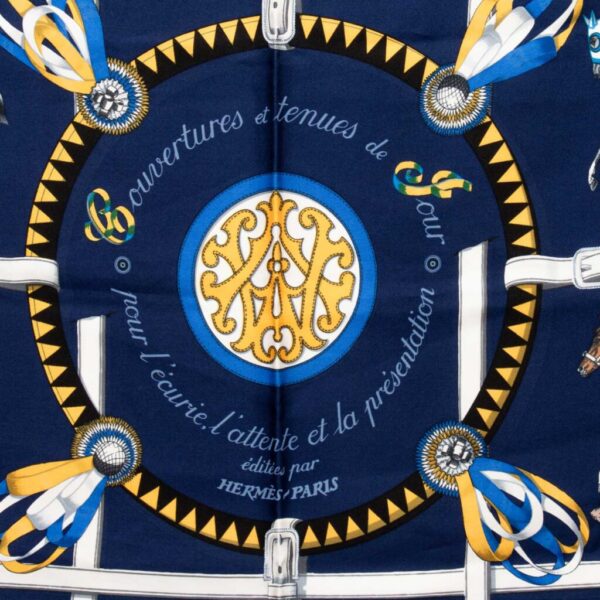 Hermès Seidentuch Carré 90 Couvertures Et Tenues De Jour Blau