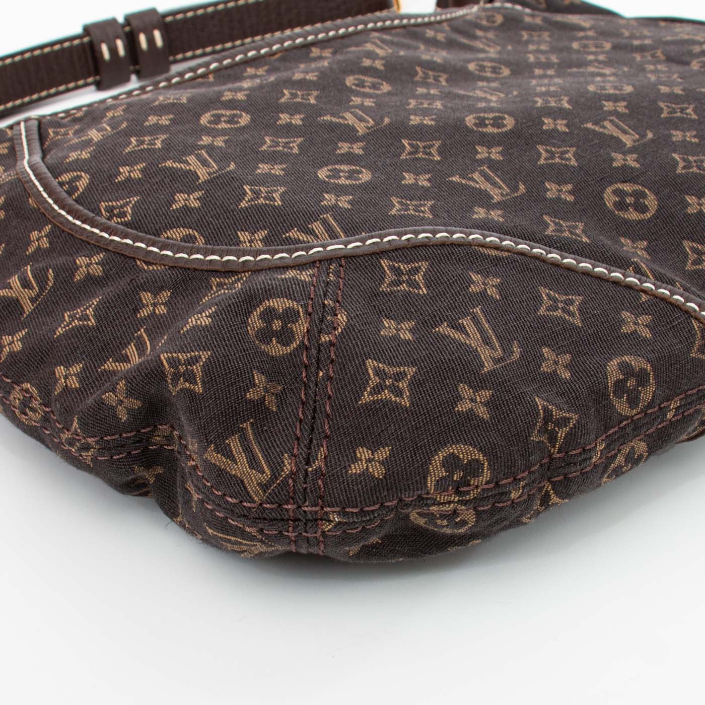 Bolso Louis Vuitton Mini Lin Pochtte mediano en color marrón – Imagen 2