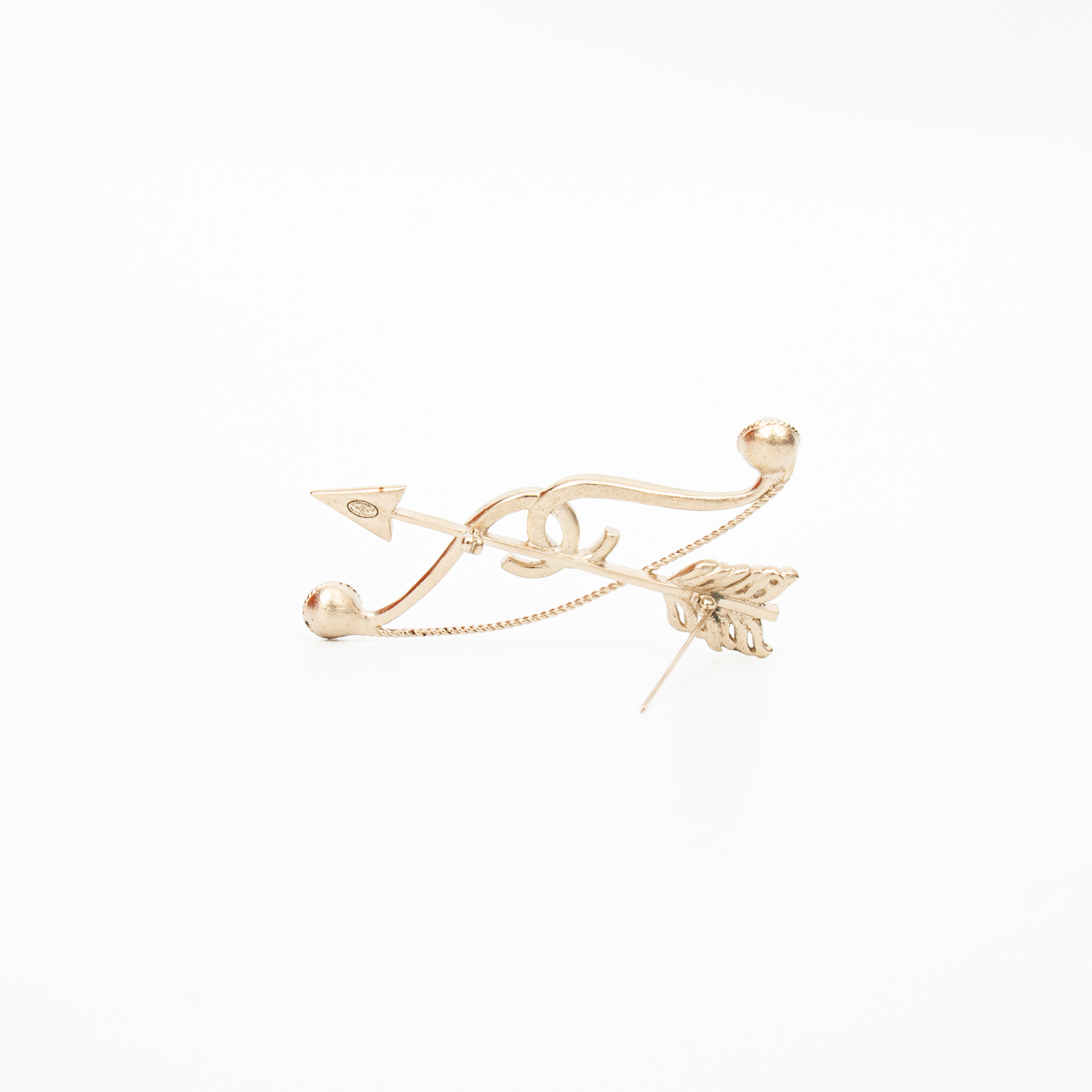 Broche Chanel Coco Mark 18C en métal avec strass et perle d'imitation dorée – Image 3