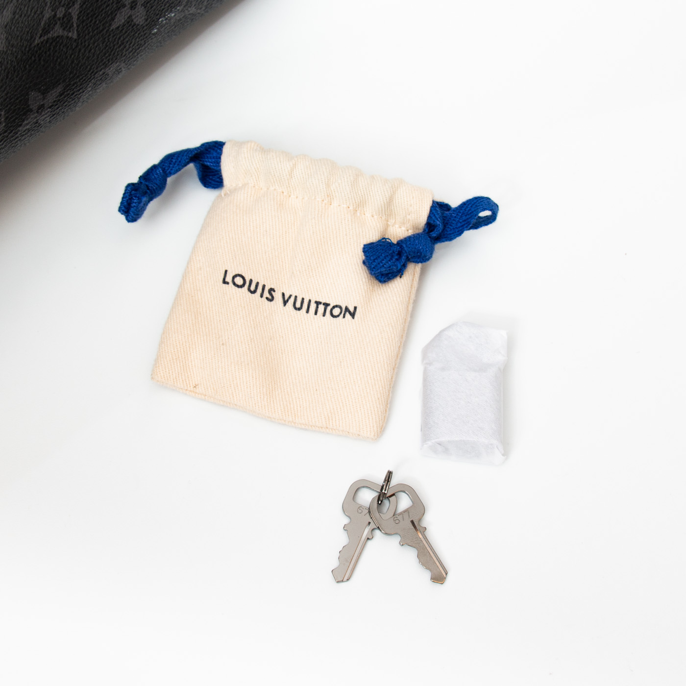 Louis Vuitton Keepall 55 Bandoulière Monogram Eclipse Canvas Grau – Bild 9