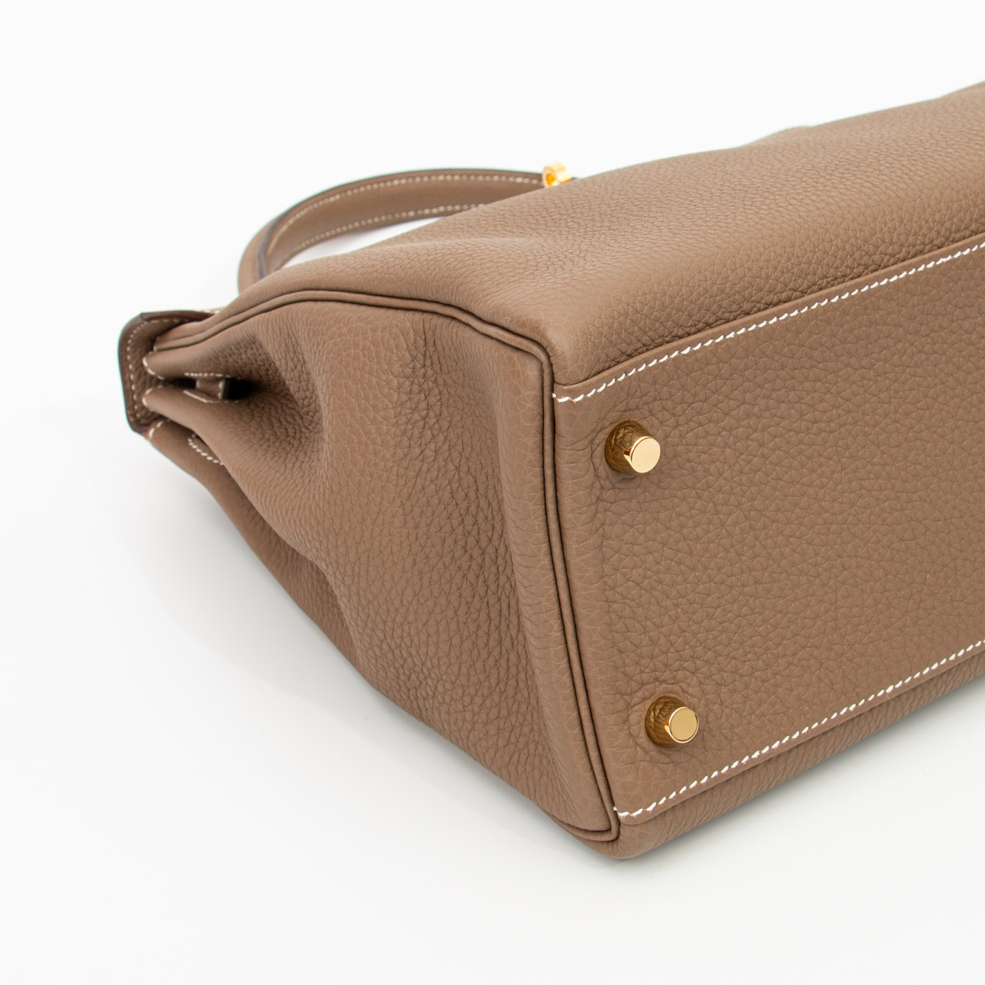 Hermès Kelly 32 Retourné Togo Leder Etoupe Goldene Hardware – Bild 9