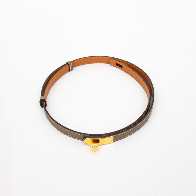 Cinturón Hermès Kelly de piel color Etoupe – Imagen 3