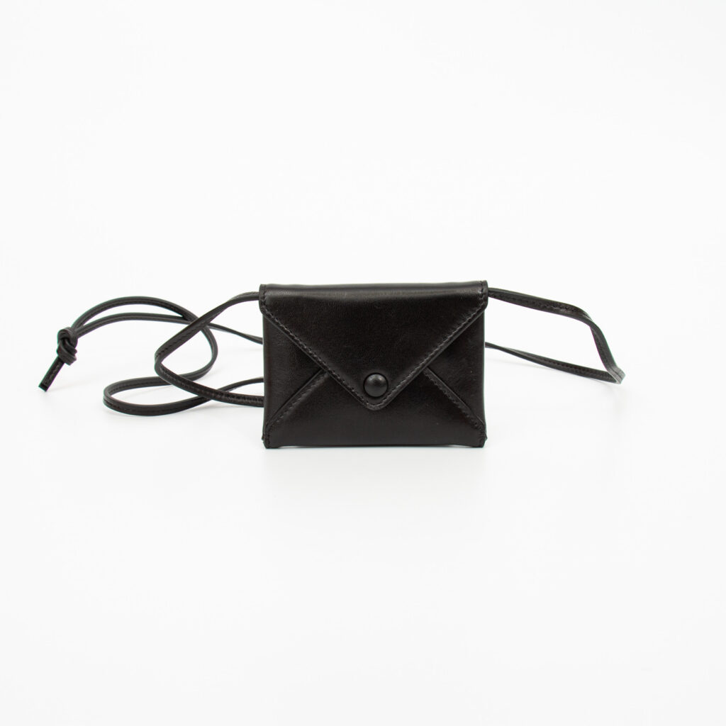 The Row Wallet on Chain Mini Etui Umhängetasche Schwarz