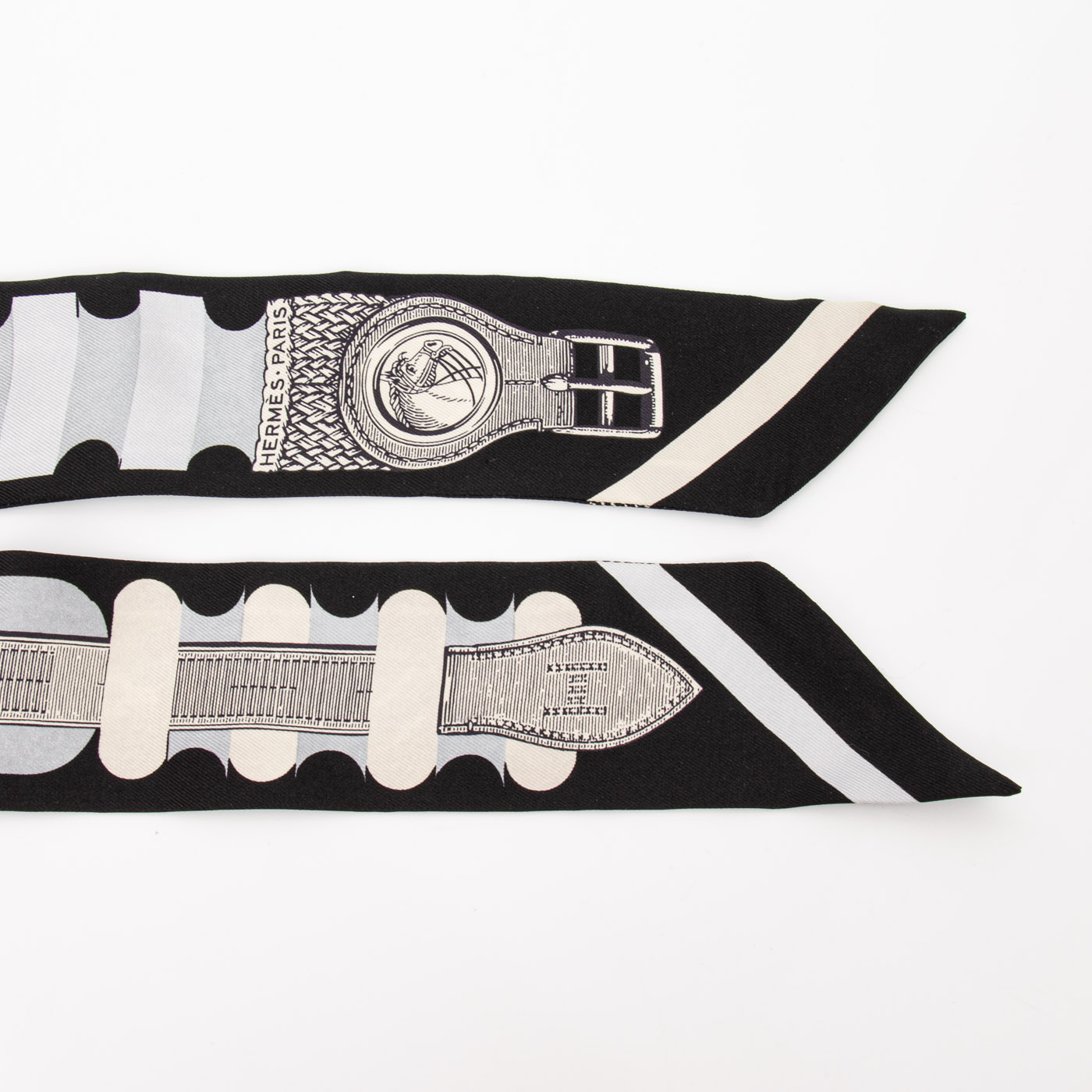 Hermès Twilly Inventaire Poétique de Brides à Bloc Foulard Soie Noir – Image 4