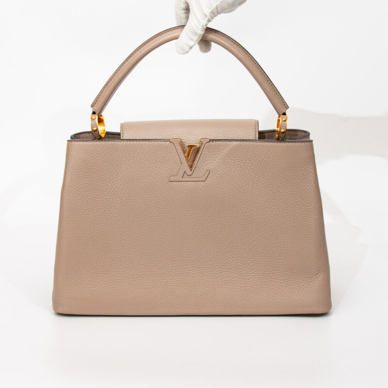 Bolso de cuero Louis Vuitton Capucines GM Taurillion - Imagen 6