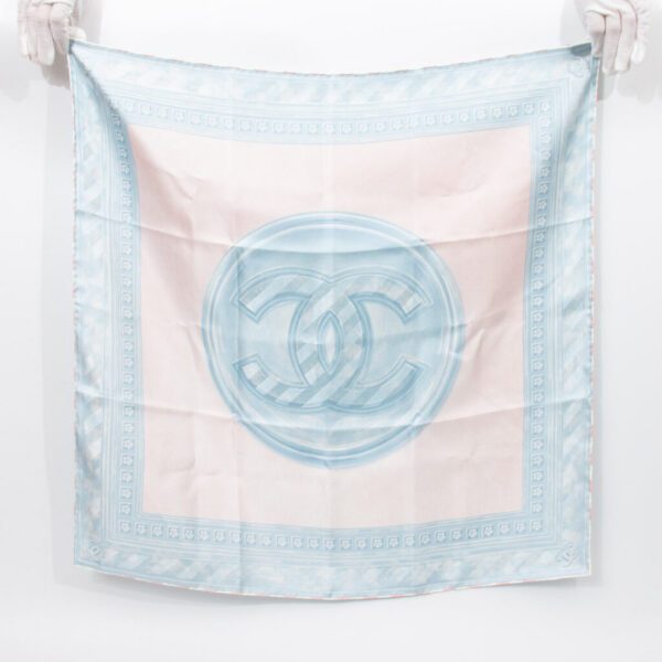 Chanel Schal Chanel Coco Mark Seide Blau