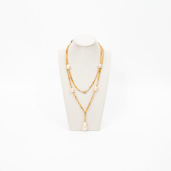Collier Chanel vintage en perles et or