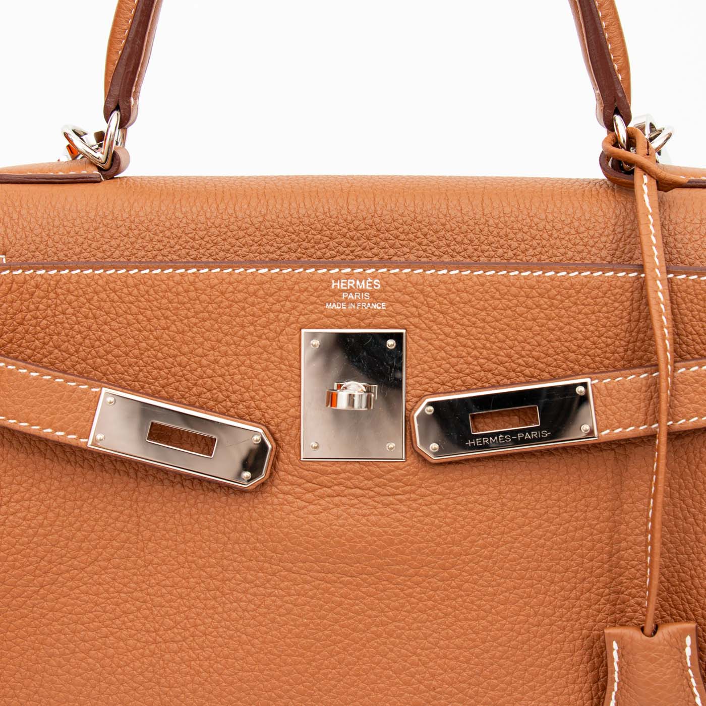 Hermès Kelly 28 Retourné Togo Leder Gold mit Palladium Hardware 2025 – Bild 10