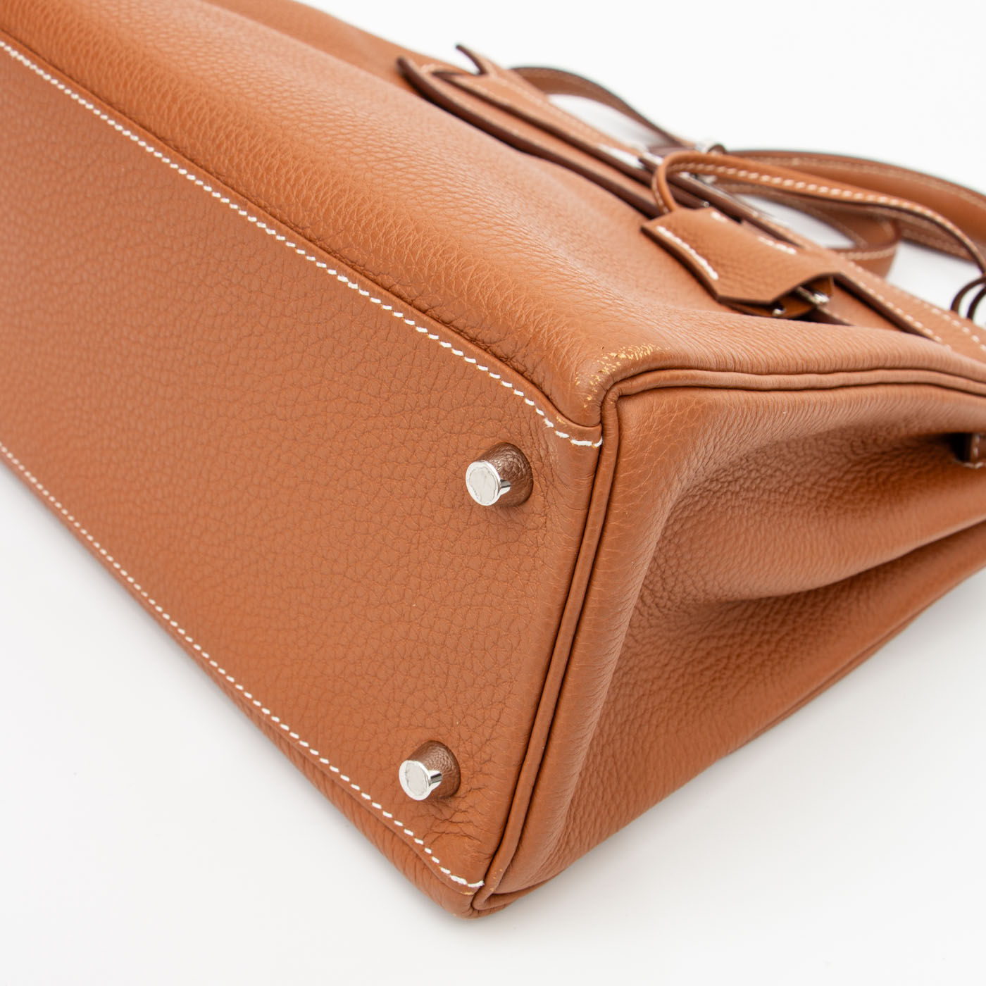 Hermès Kelly 28 Retourné Togo Leder Gold mit Palladium Hardware 2025 – Bild 9