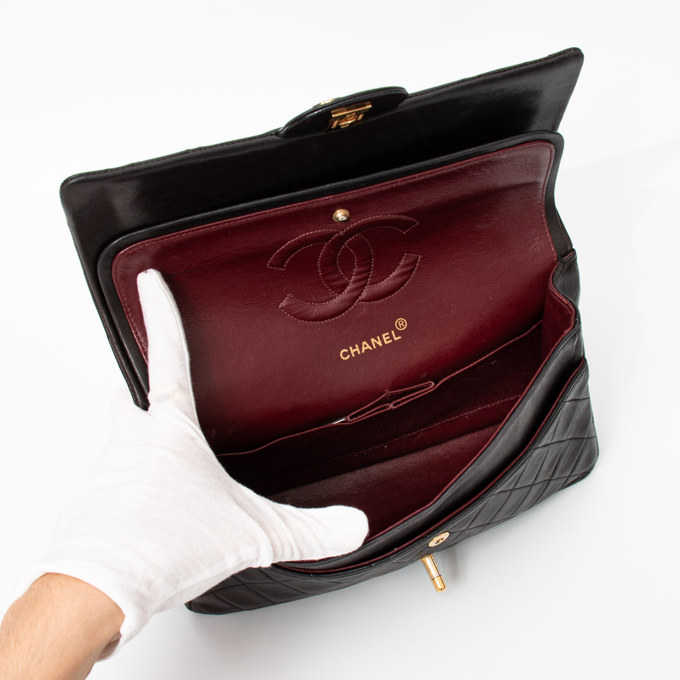 Sac Chanel Timeless moyen en agneau noir vintage 2531465 – Image 10
