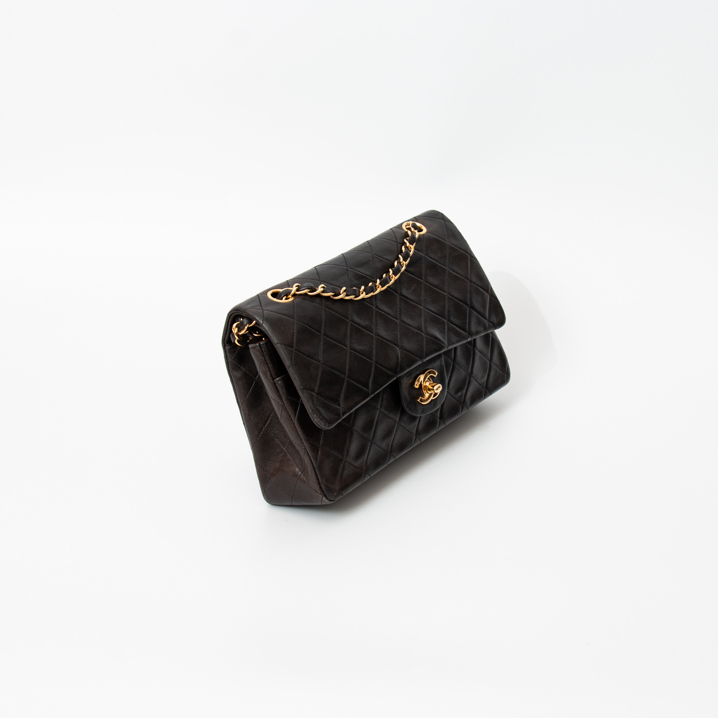 Sac Chanel Timeless moyen en agneau noir vintage 2531465 – Image 3