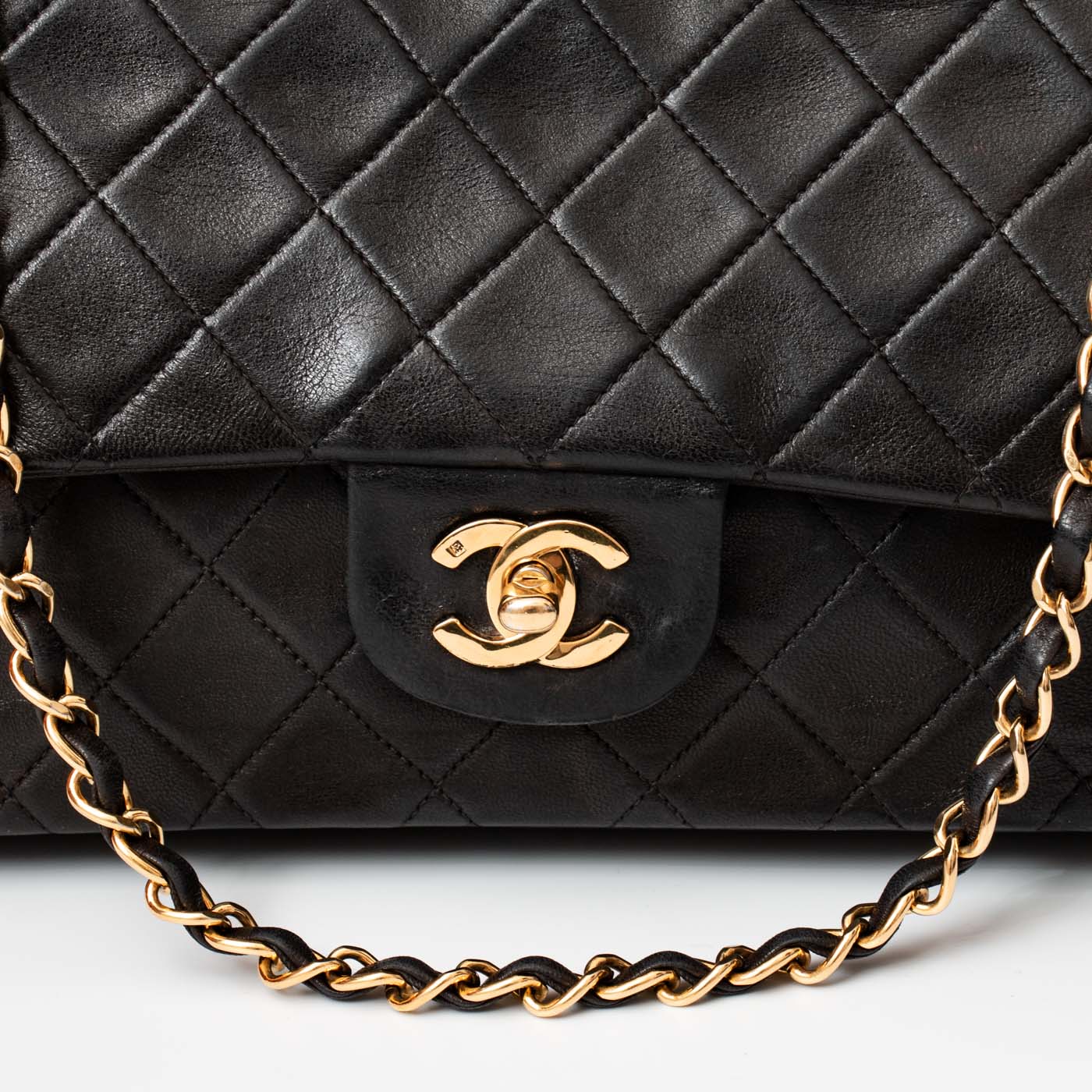 Sac Chanel Timeless moyen en agneau noir vintage 2531465 – Image 7