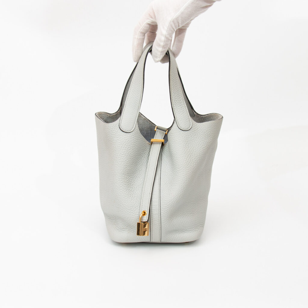 Hermès Tasche Picotin 18 Pm Taurillon Clemence Bleu Pale Mit Goldener Hardware 2021