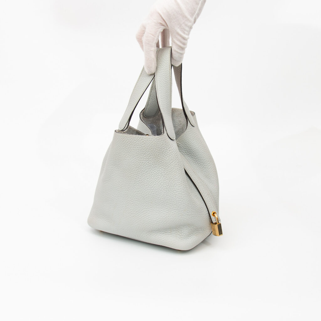 Hermès Tasche Picotin 18 Pm Taurillon Clemence Bleu Pale Mit Goldener Hardware 2021
