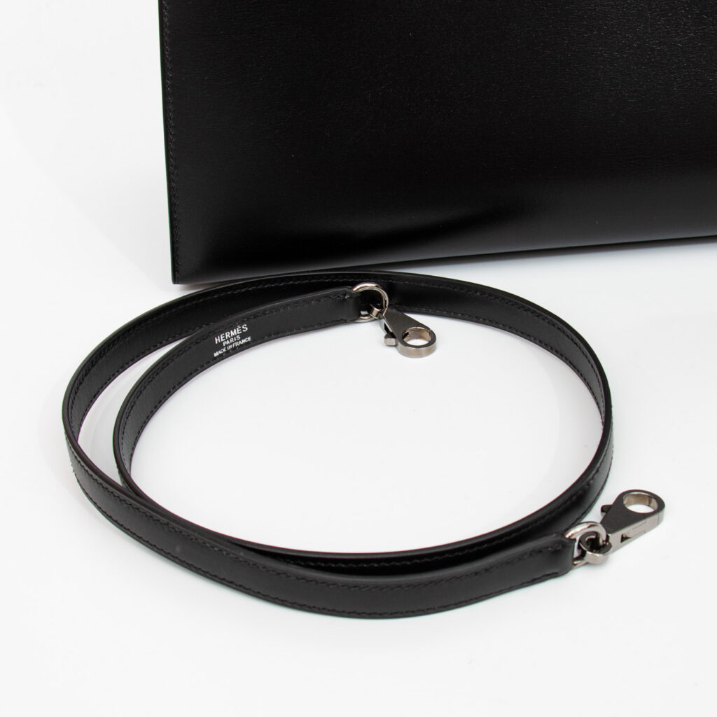 Bolso Hermès Kelly 35 Sellier de piel Boxcalf negra con herrajes de rutenio, año 2003