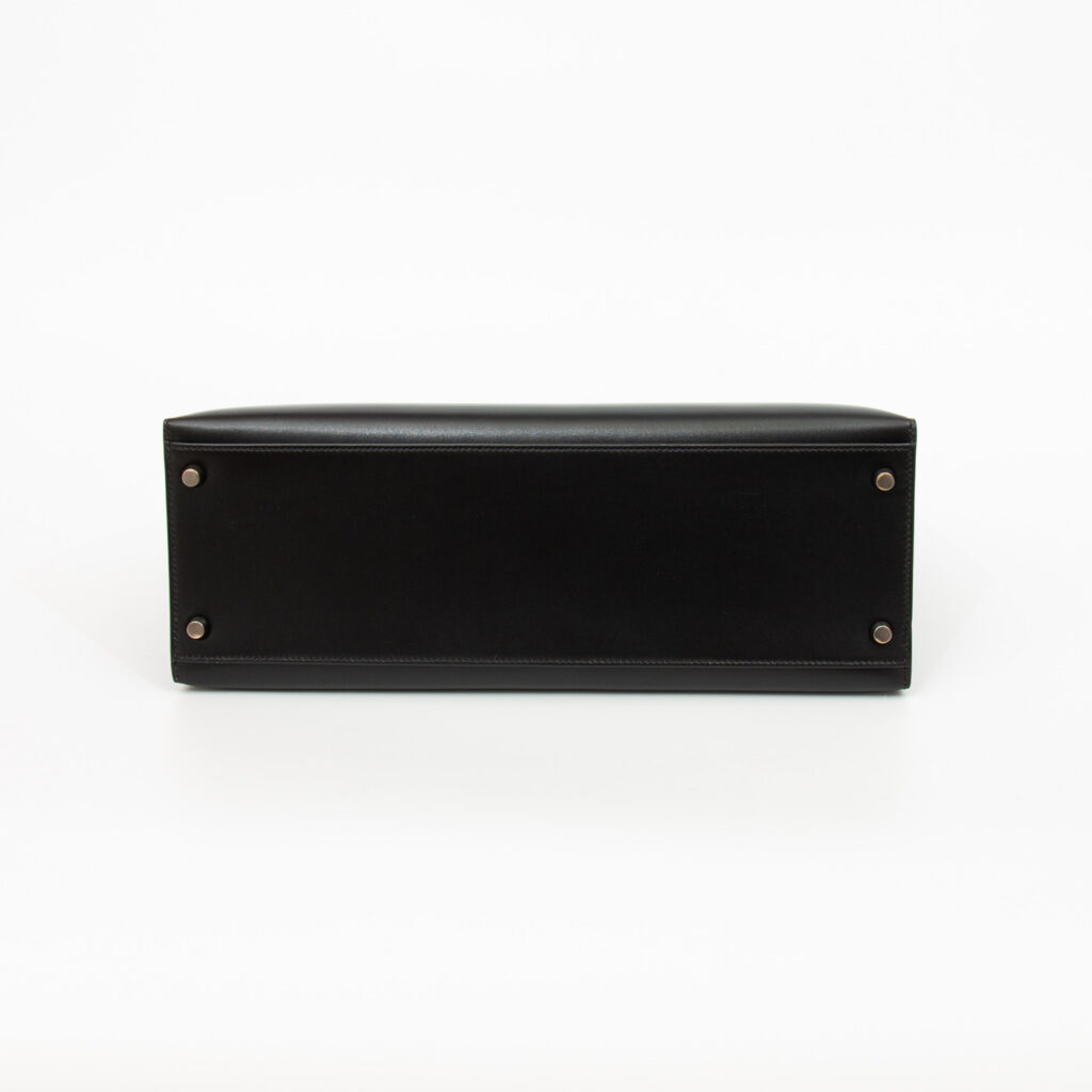 Bolso Hermès Kelly 35 Sellier de piel Boxcalf negra con herrajes de rutenio, año 2003