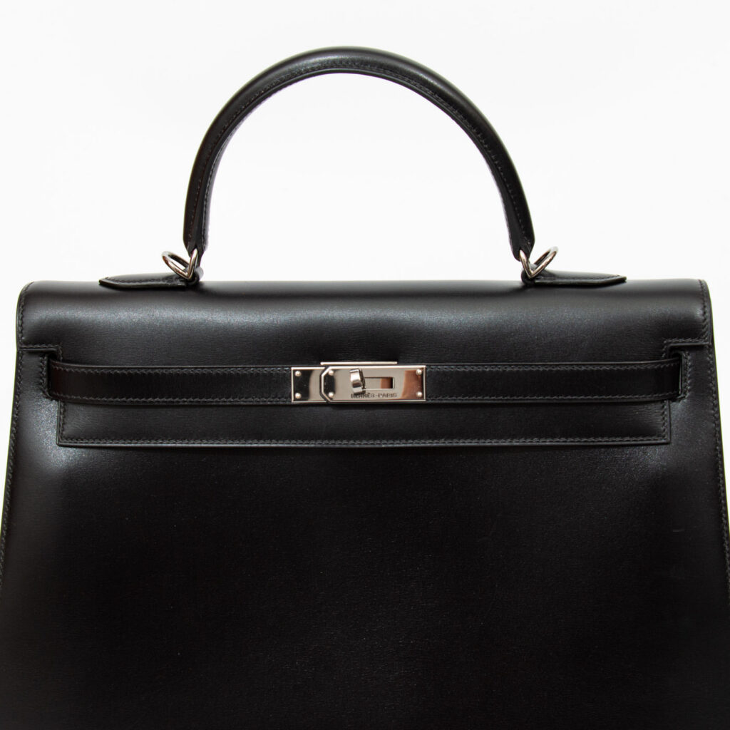 Bolso Hermès Kelly 35 Sellier de piel Boxcalf negra con herrajes de rutenio, año 2003
