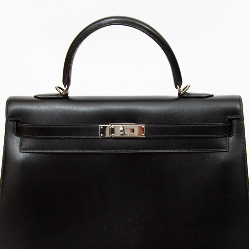 Bolso Hermès Kelly 35 Sellier de piel Boxcalf negra con herrajes de rutenio, 2003 – Imagen 7