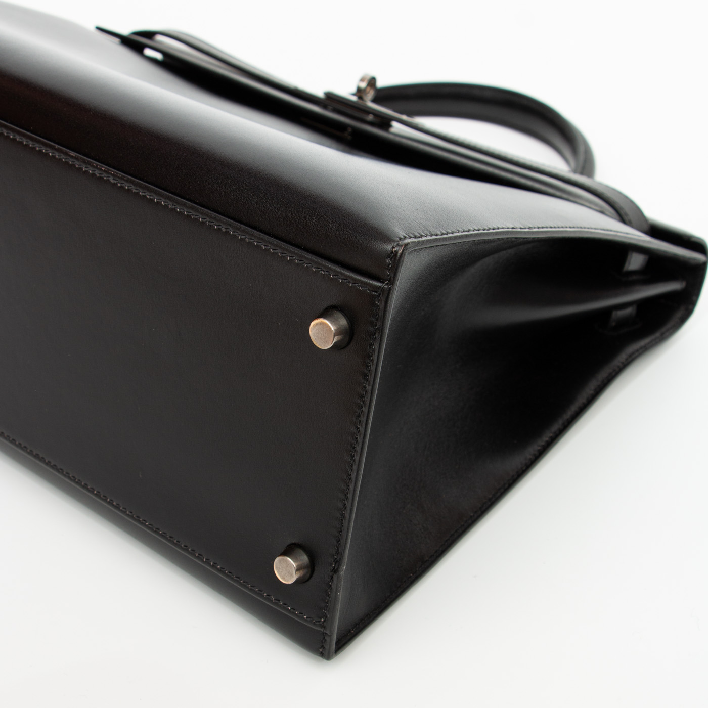 Bolso Hermès Kelly 35 Sellier de piel Boxcalf negra con herrajes de rutenio, 2003 – Imagen 9