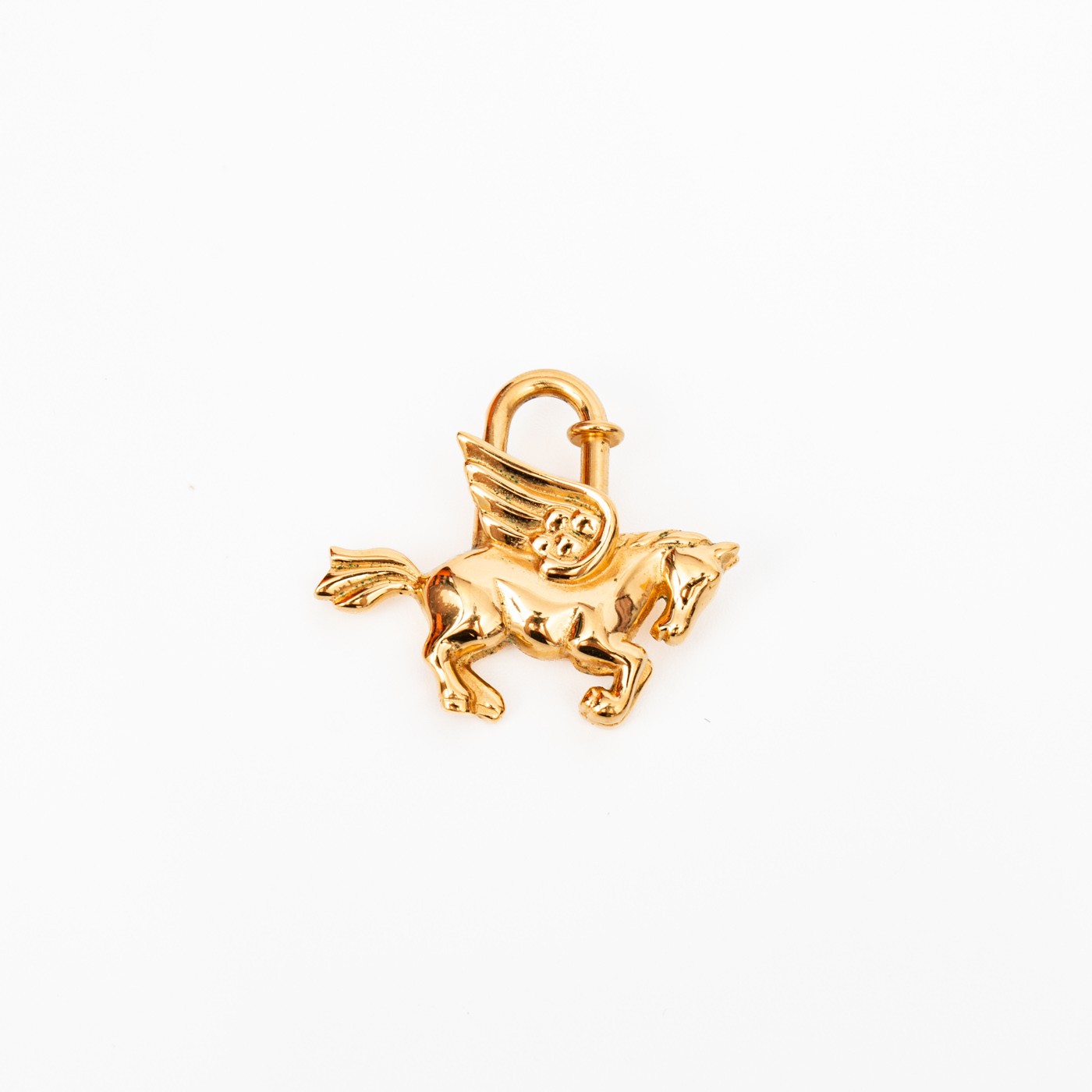 Fermoir Hermès Charm Cadena Lock Pégase en métal doré