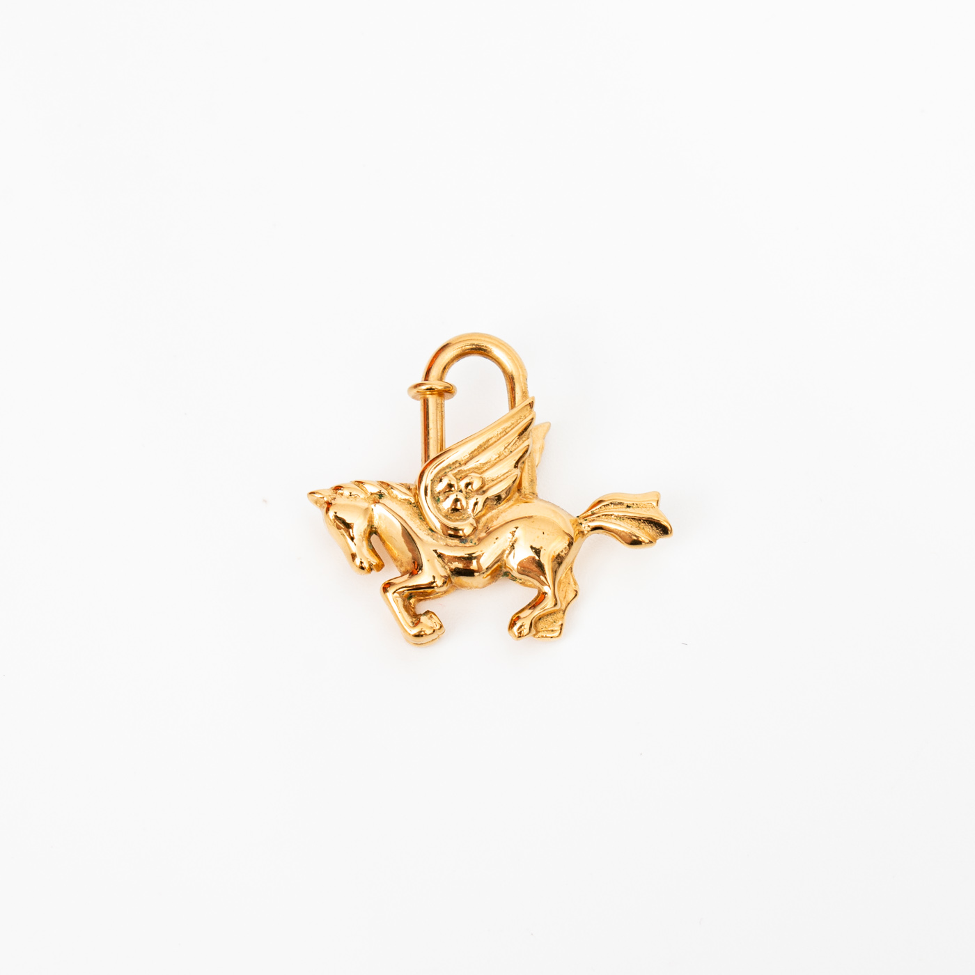 Breloque Hermès Cadena Lock Pégase en métal doré – Image 2